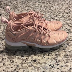 Nike Soft Pink Air VaporMax Plus Shoes